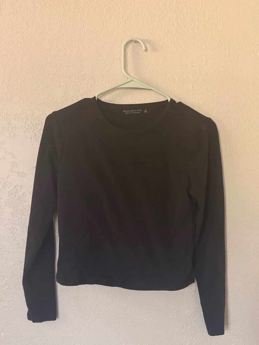 Abercrombie and fitch black long sleeve shirt